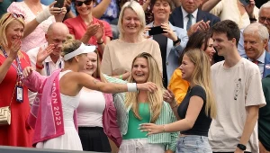 Marketa Vondroušova cieszy się ze swoim obozem