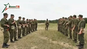 Instruktor z Grupy Wagnera szkoli białoruskich żołnierzy, zdj. ilustracyjne