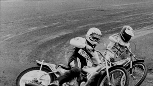 Phil Collins na motocyklu