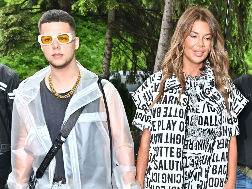 Allan Krupa zarabia niemałe pieniądze. Wszystko dzięki pójściu śladami mamy Allan Krupa zarabia niemałe pieniądze. Wszystko dzięki pójściu śladami mamy