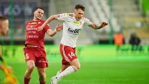 Prezes Wisły zarzekał się, że nie puści piłkarza. Pieniądze go przekonały