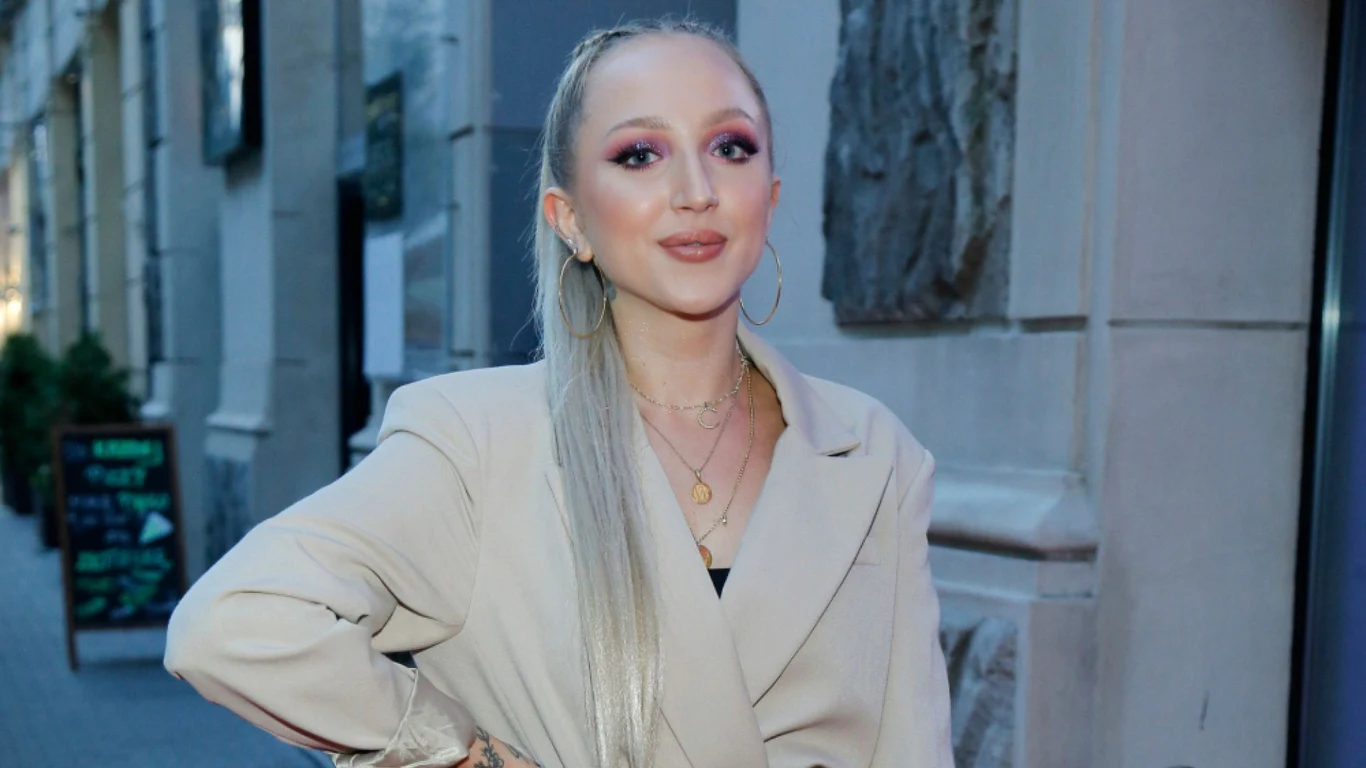 Kornelia Głaszcz Kornelia Głaszcz