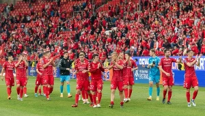 Piłkarze Widzewa na każdm meczu mogą liczyć na wsparcie tysięcy kibiców
