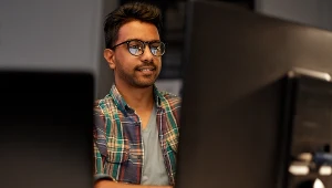 90 proc. pracowników indyjskiej firmy Dukaan zostało zastąpionych chatbotem. Zdjęcie ilustracyjne