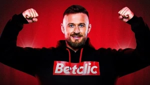 Jarosław "paszaBiceps" Jarząbkowski