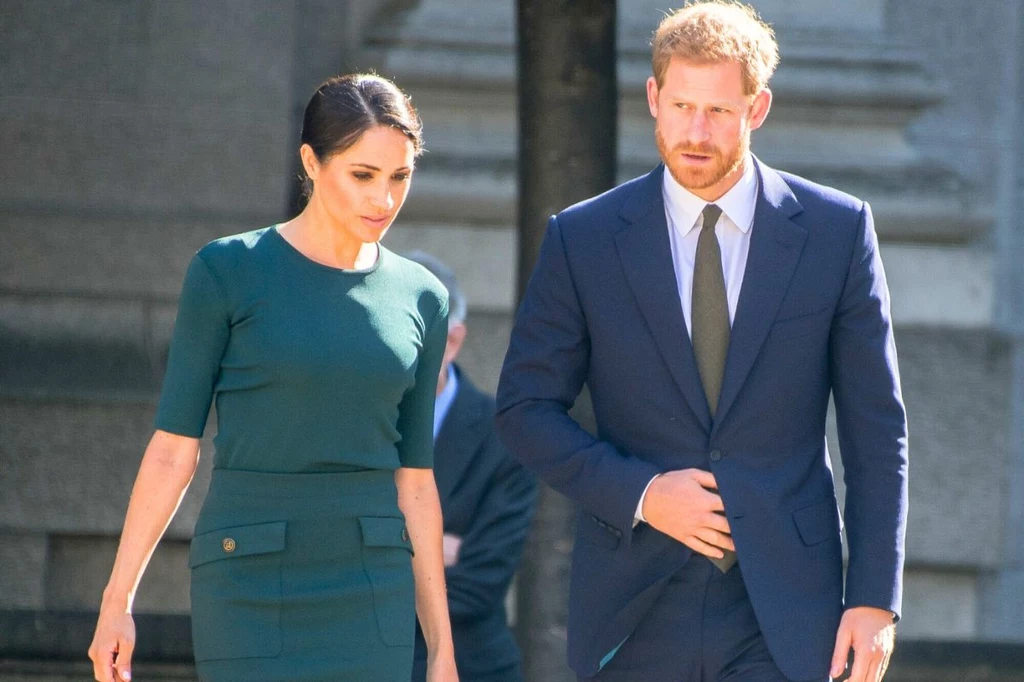 Książę Harry i Meghan Markle również przechodzą kryzys w obliczu problemów rodziny królewskiej 