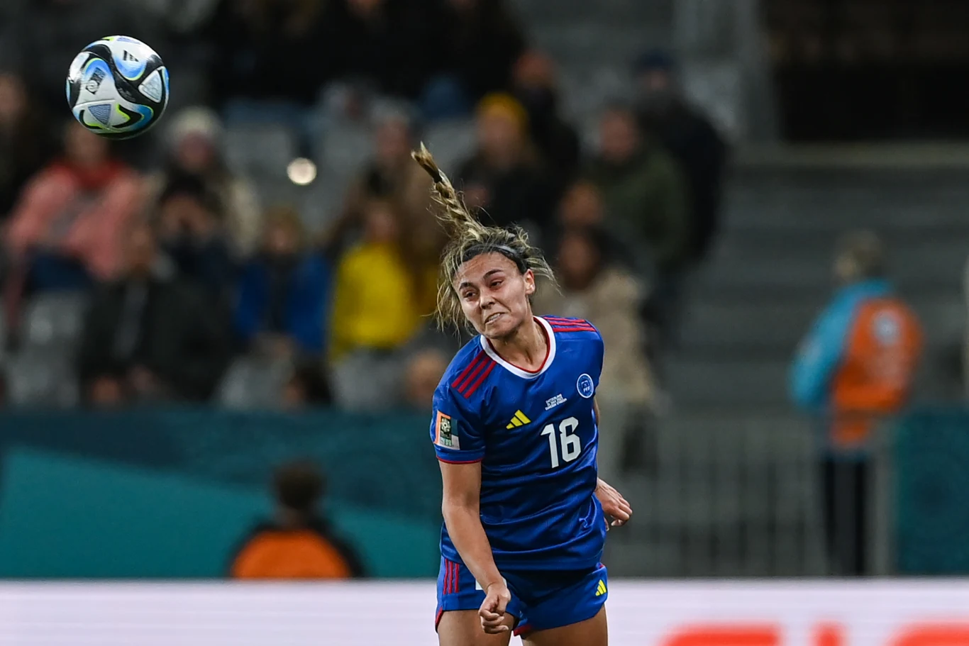 Filipińska obrończyni Sofia Harrison