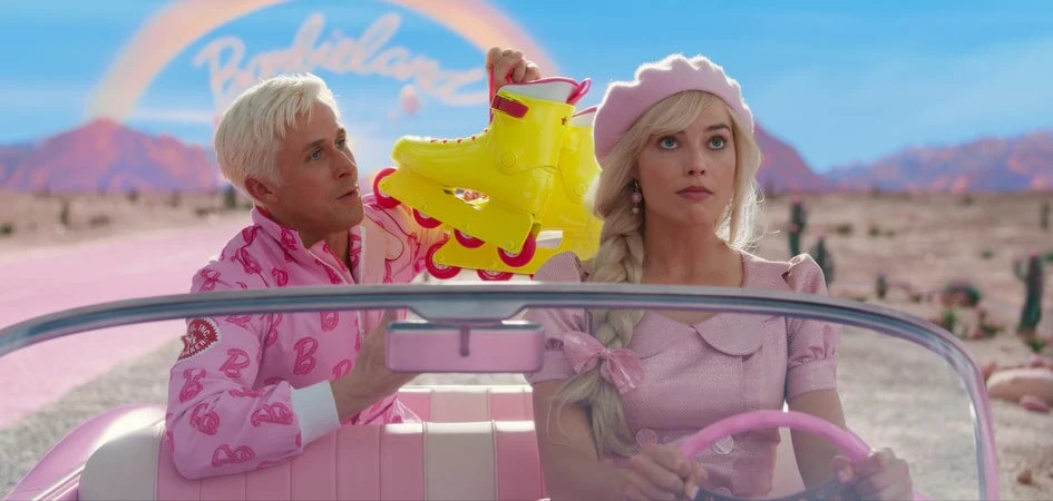 Ryan Gosling i Margot Robbie. Ryan Gosling jako Ken w filmie Barbie