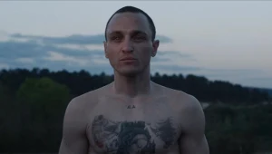 "Disco Boy": Oniryczna baśń o lepszym jutrze [recenzja]