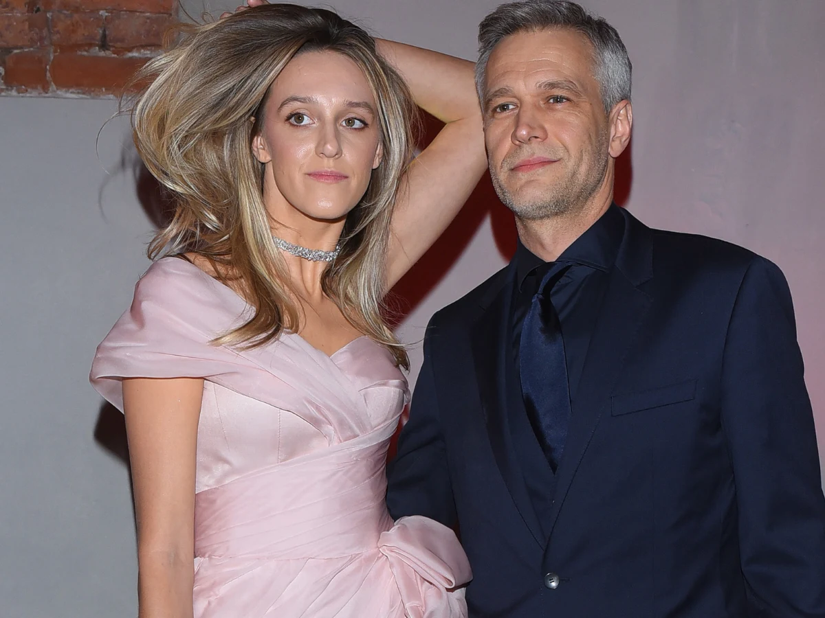 Żebrowscy nie dostali zaproszenia na premierę. To nie pokrzyżowało ich niecnych planów Żebrowscy nie dostali zaproszenia na premierę. To nie pokrzyżowało ich niecnych planów