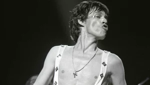 Mick Jagger śpiewa w The Rolling Stones od ponad sześćdziesięciu lat. Na scenie w 1973 roku