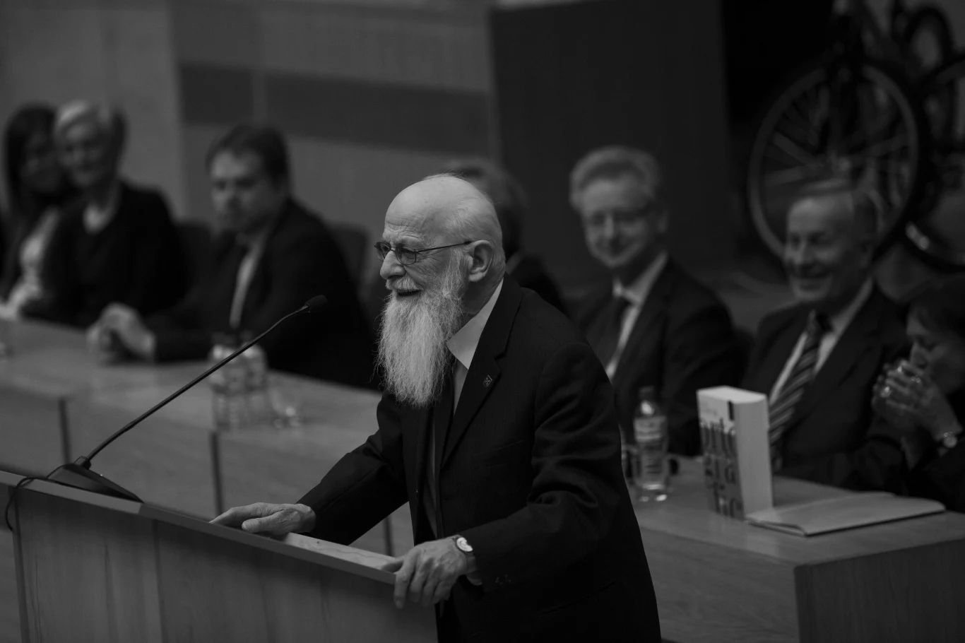 Profesor Walery Pisarek podzielił się z ojcem swoimi wątpliwościami, dotyczącymi wybranego przez niego imienia dla dziecka