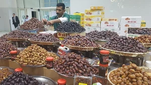 ZEA zwiększyły kontrolę sklepów i targowisk. Sprzeciwiają sią nieuzasadnionemu wzrostowi cen. Na zdjęciu Waterfront Market w Dubaju