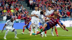 Z nieba do piekła i znów do nieba. Ogromne emocje w walce o Ligę Mistrzów