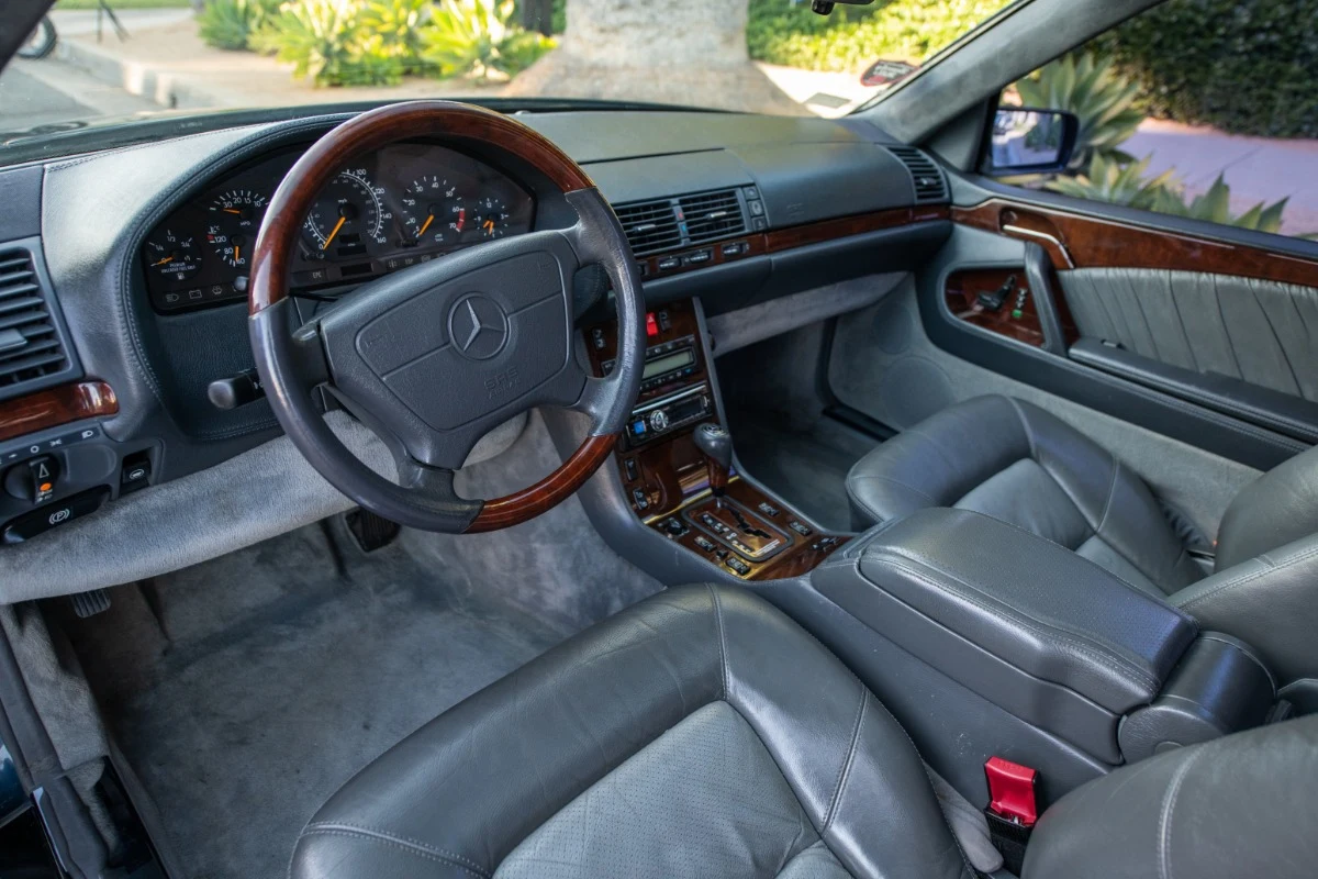 Mercedes-Benz S600 Lorinser/Beverly Hills Car Club Mercedes-Benz S600 Lorinser/Beverly Hills Car Club