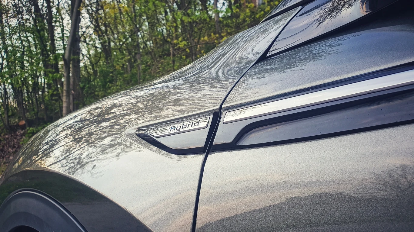 Citroen C5 X PHEV 225