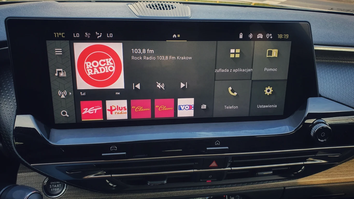 Citroen C5 X PHEV 225