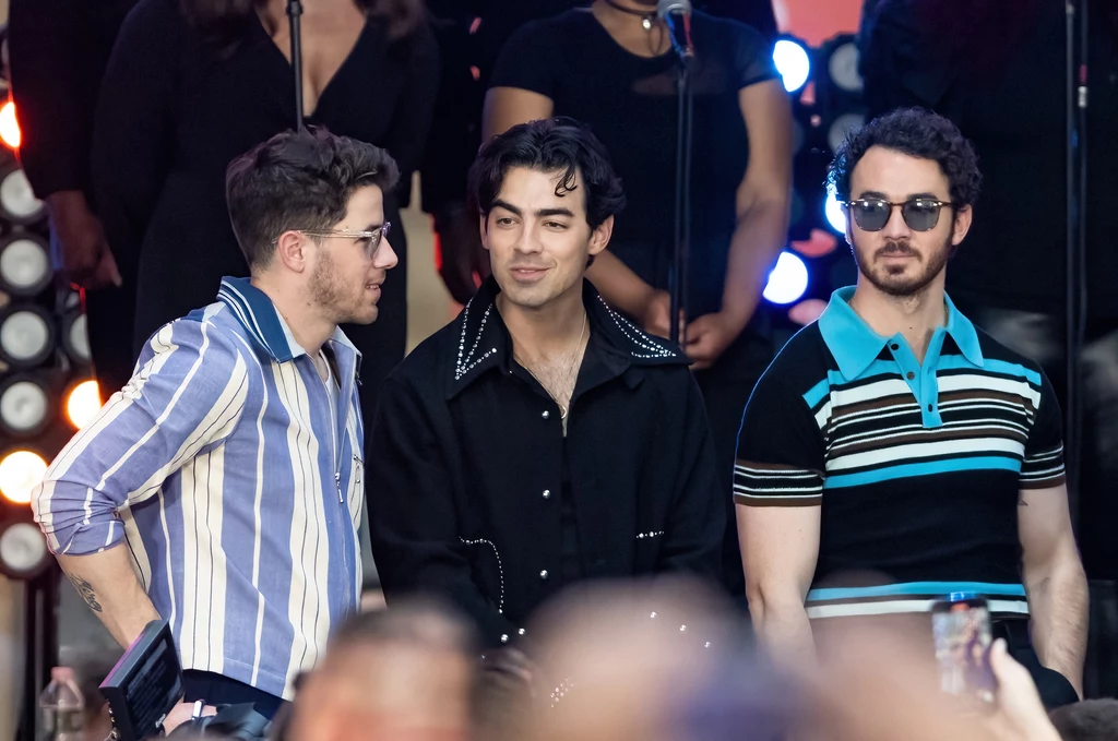 Jonas Brothers w komplecie: Nick, Joe i Kevin Jonas