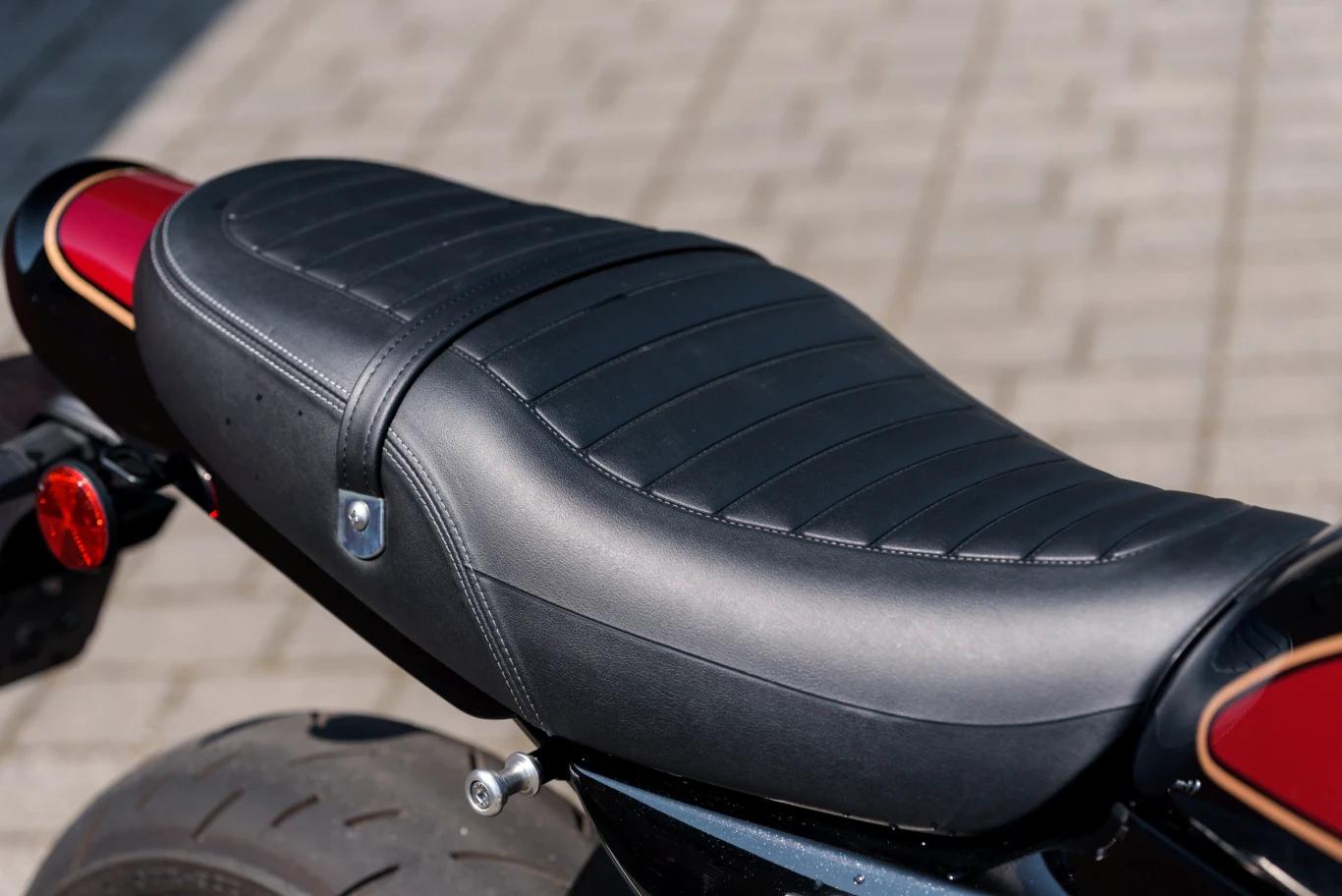 Kawasaki Z900 RS 2023