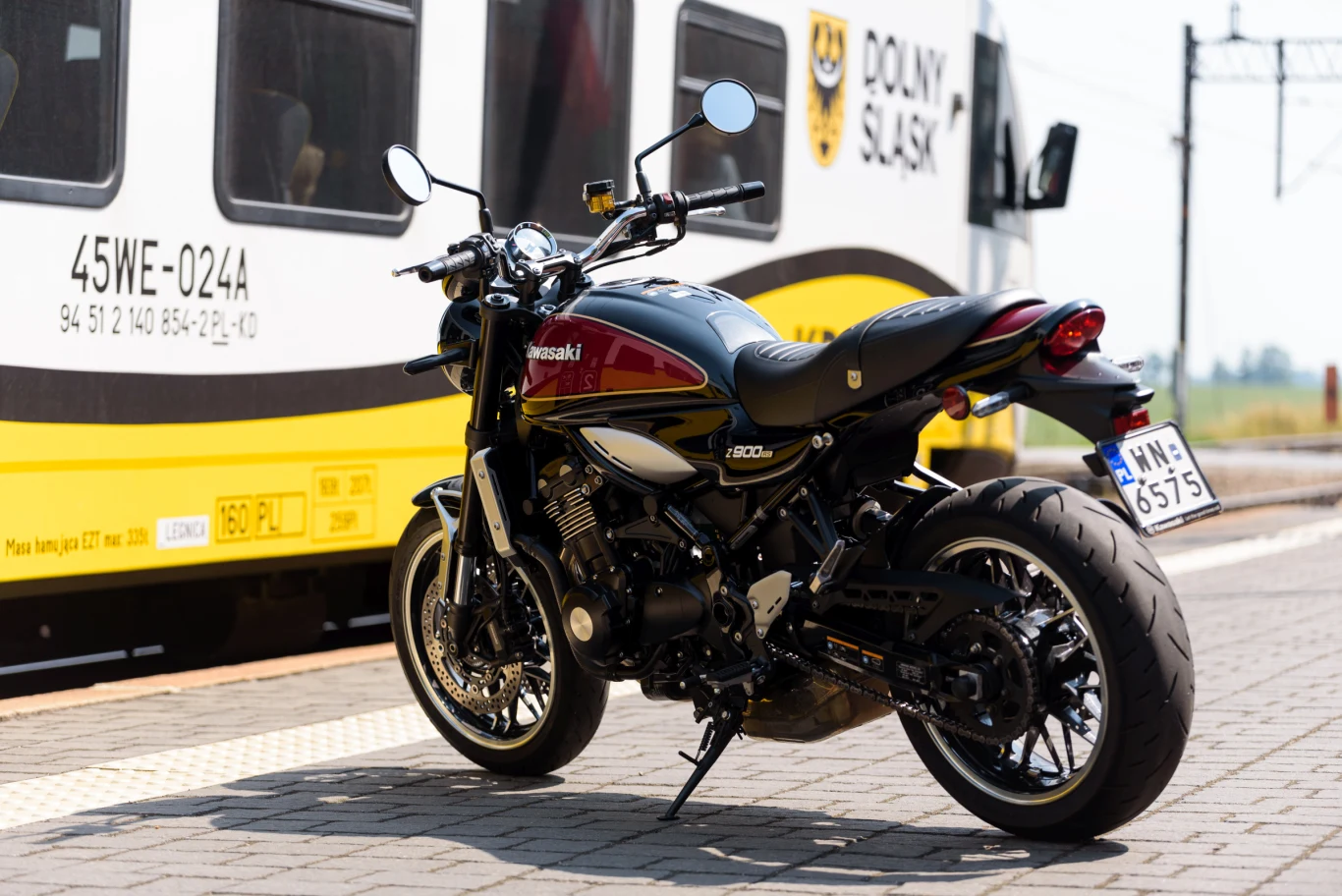 Kawasaki Z900 RS 2023