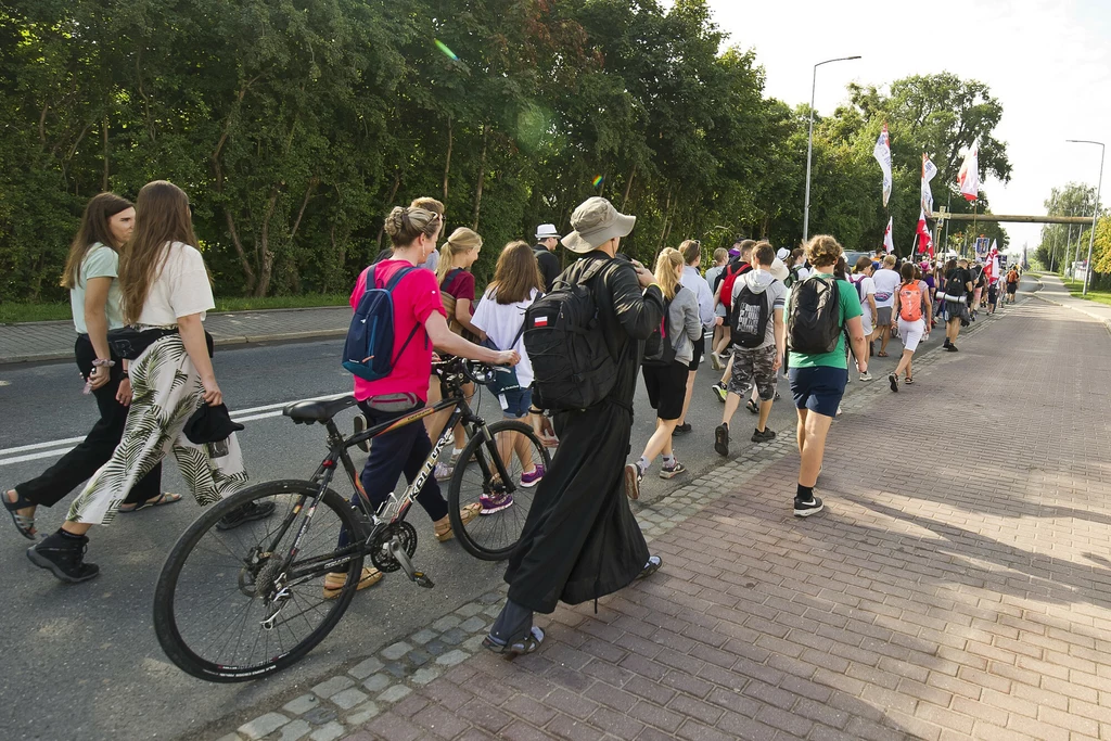 Wielu księży decyduje się na pielgrzymki w kraju lub za granicą podczas swoich urlopów