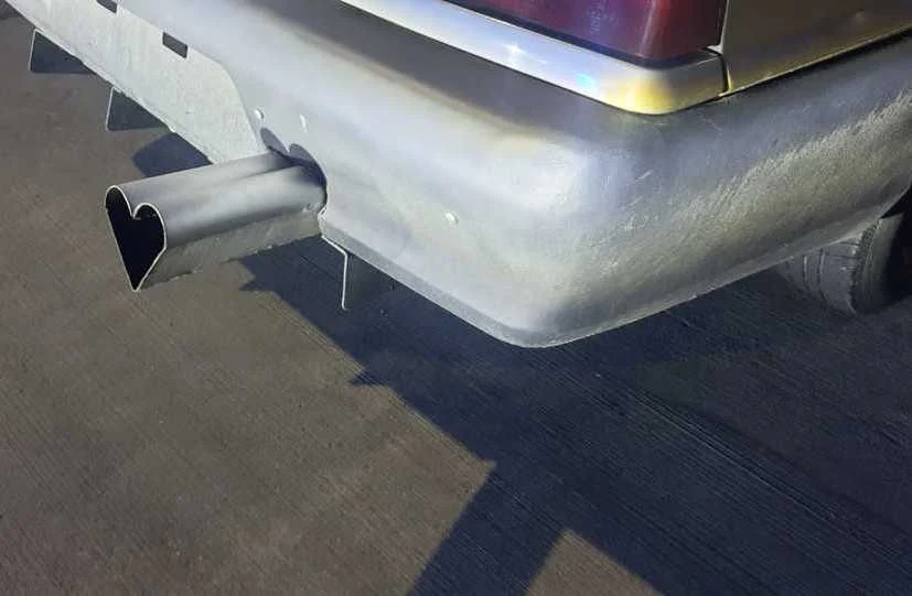 Policjanci pozostali niewzruszeni na romantyczną cechę szczególną Poloneza