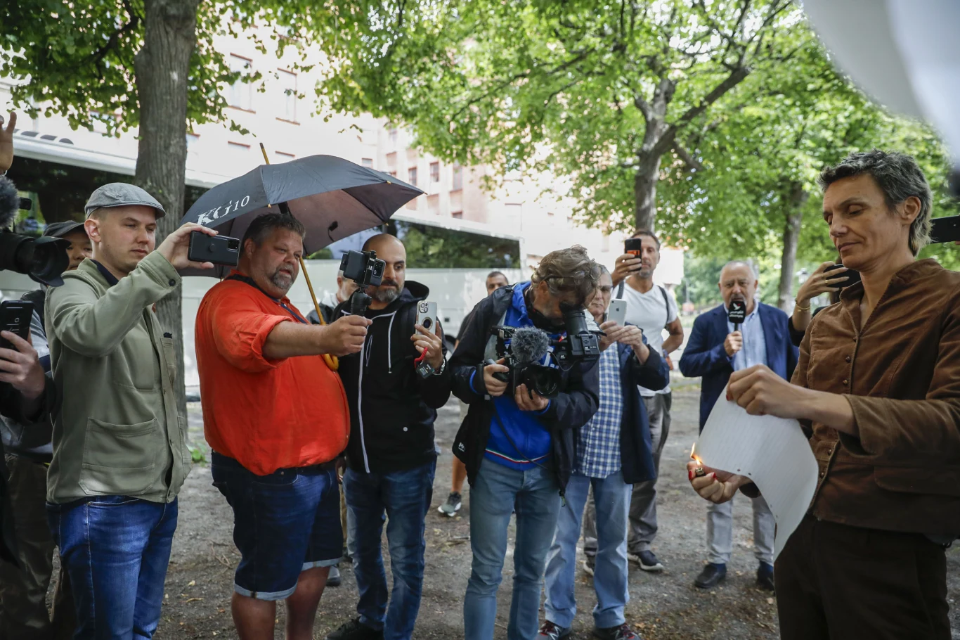 Szwecja: Kobieta zapowiadała spalenie Tory Szwecja: Kobieta zapowiadała spalenie Tory