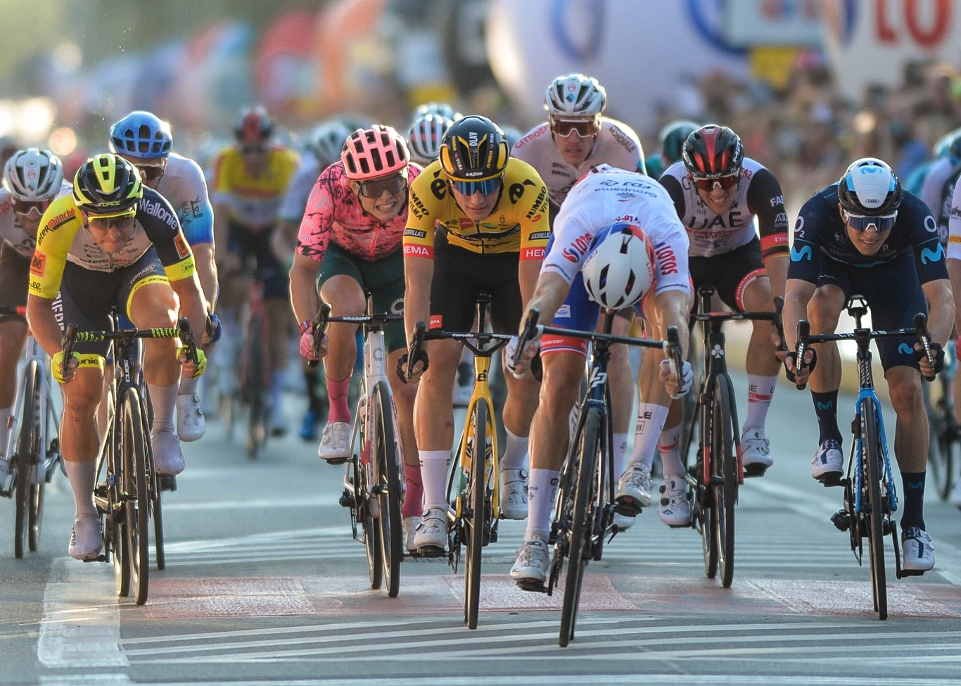 Peleton Tour de Pologne na finiszu zmagań w 2022 roku Peleton Tour de Pologne na finiszu zmagań w 2022 roku