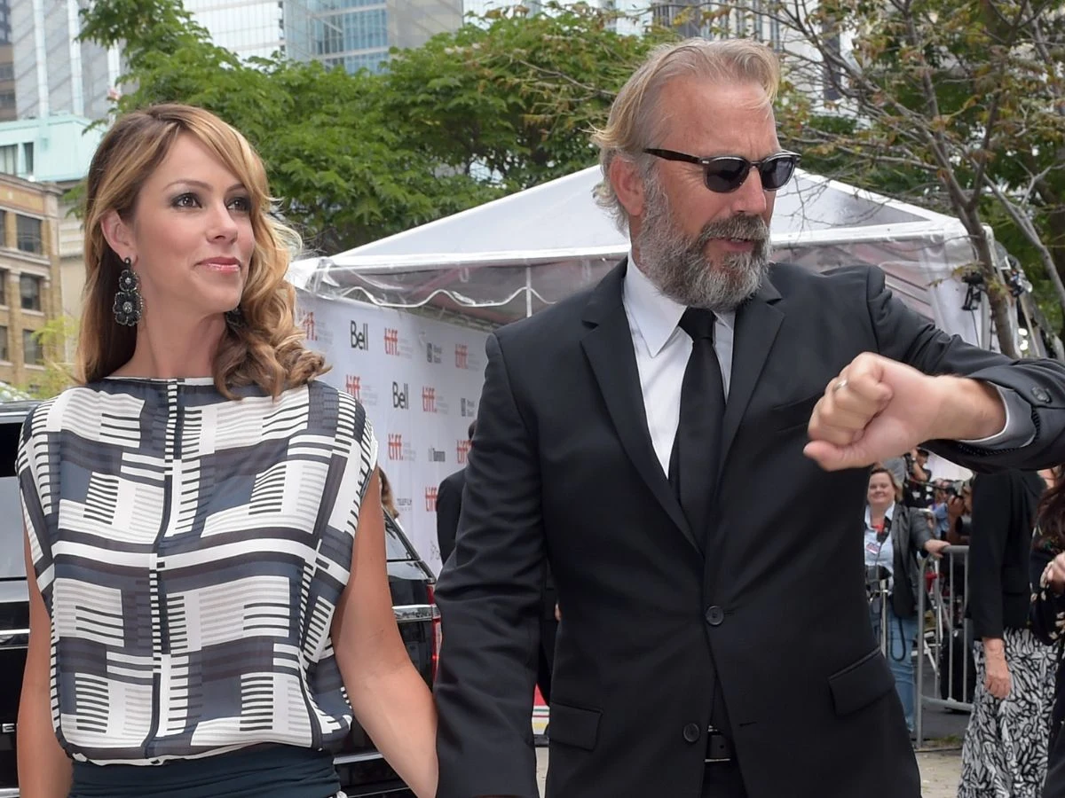 Kevin Costner już odlicza dni do wyprowadzki Christine Baumgartner Kevin Costner już odlicza dni do wyprowadzki Christine Baumgartner