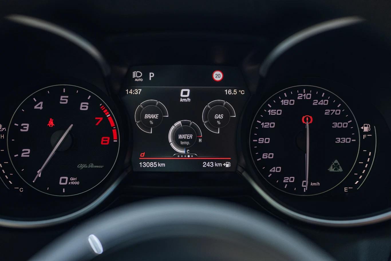 Alfa Romeo Stelvio Quadrifoglio Alfa Romeo Stelvio Quadrifoglio