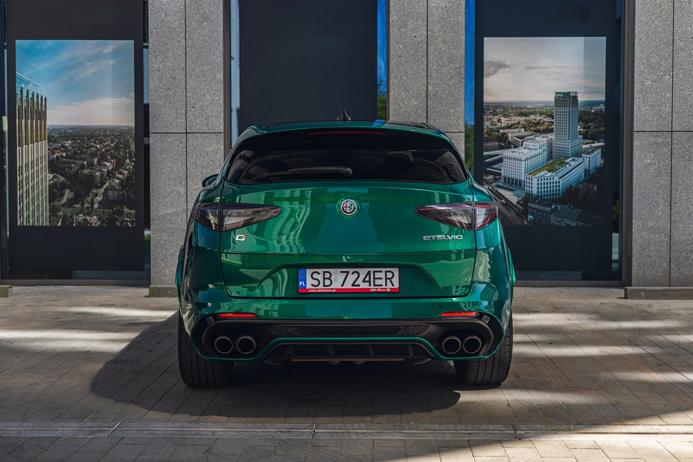 Alfa Romeo Stelvio Quadrifoglio Alfa Romeo Stelvio Quadrifoglio
