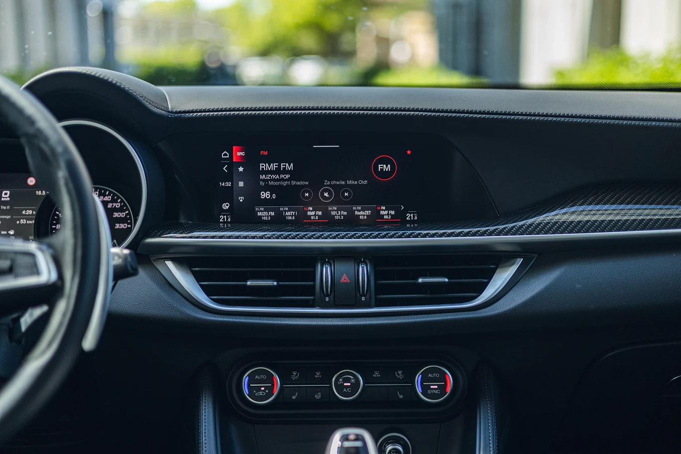 Alfa Romeo Stelvio Quadrifoglio Alfa Romeo Stelvio Quadrifoglio