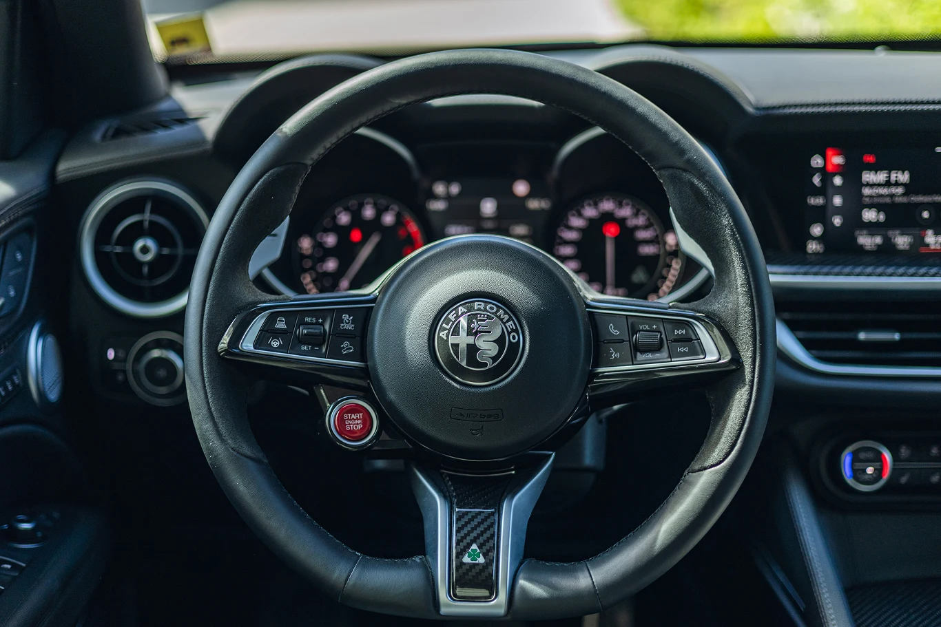 Alfa Romeo Stelvio Quadrifoglio Alfa Romeo Stelvio Quadrifoglio