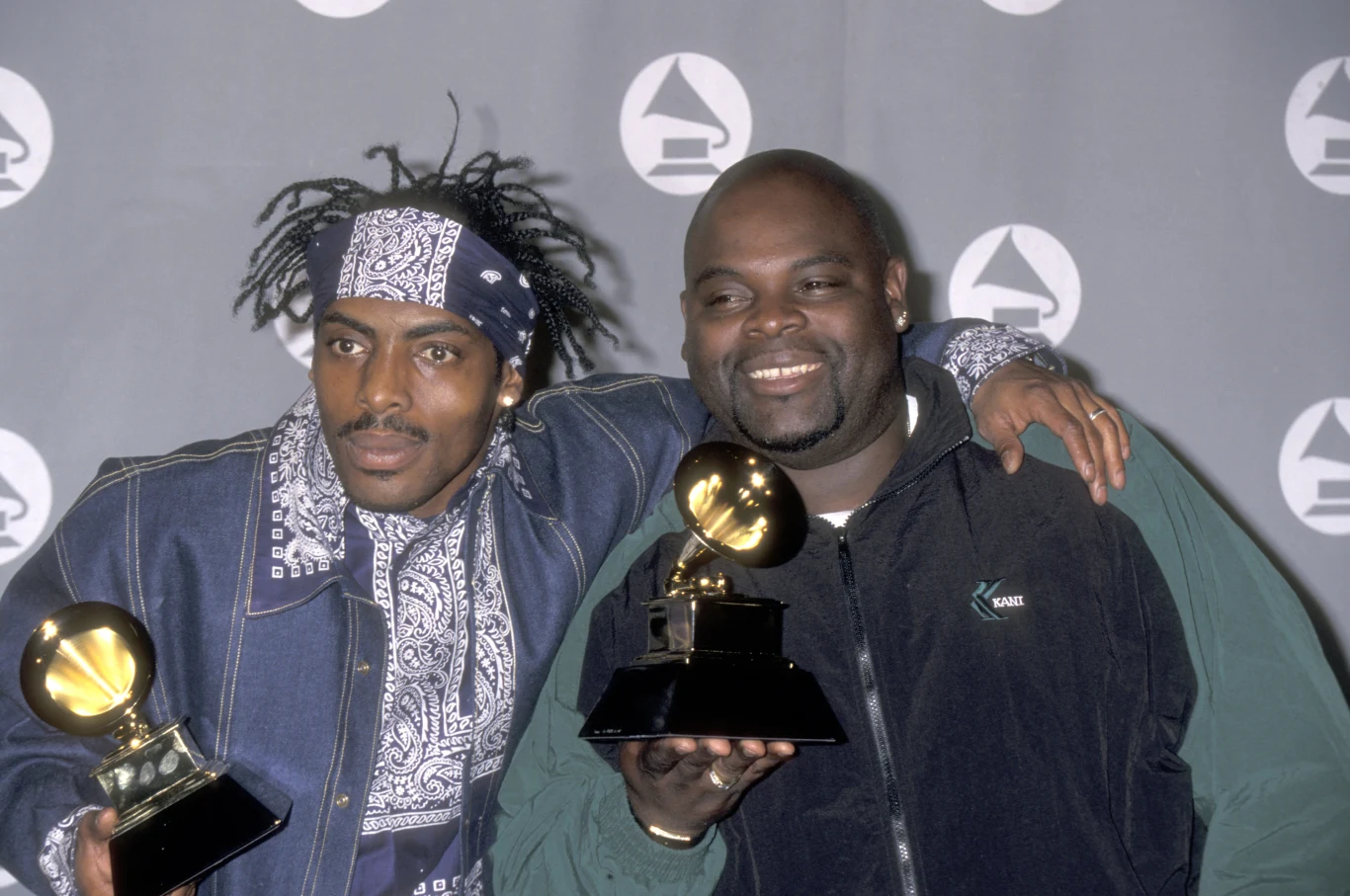 Coolio i L..V. ze zdobytmi nagrodami Grammy