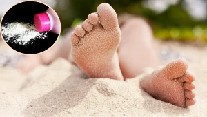 To największy koszmar plażowiczów. Posyp stopy, a piasek się nie przyklei