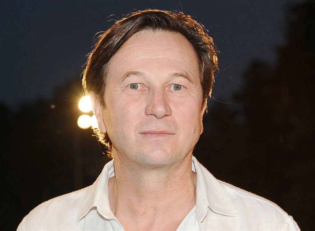 Piotr Cyrwus Piotr Cyrwus