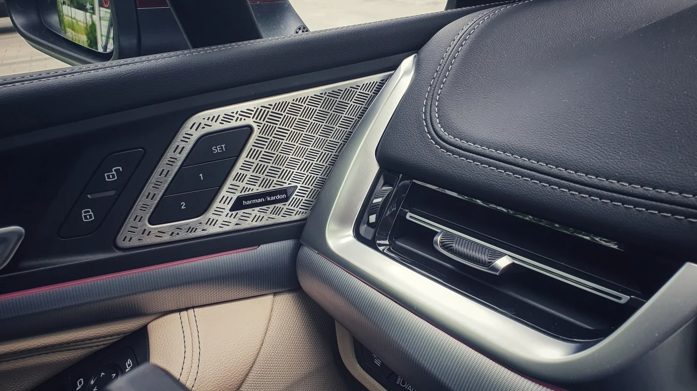 BMW 230e xDrive Active Tourer