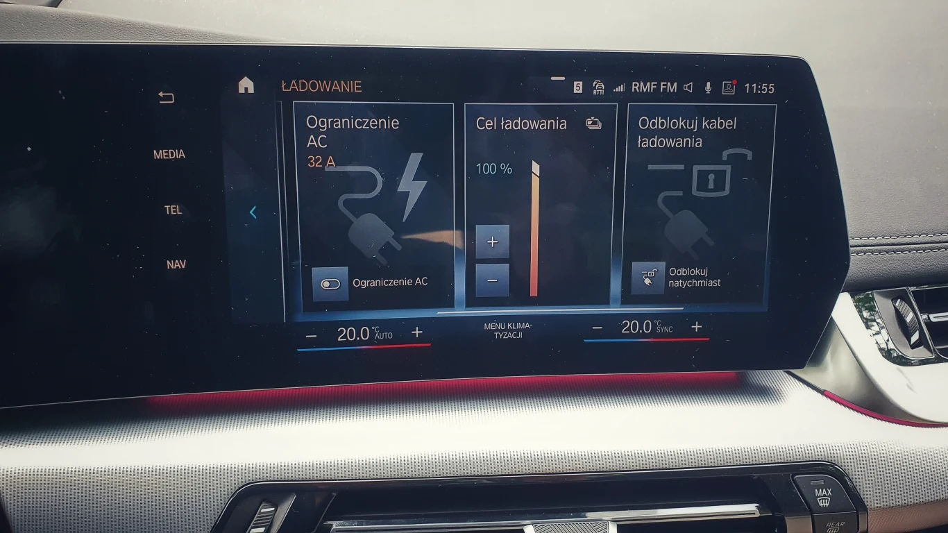 BMW 230e xDrive Active Tourer