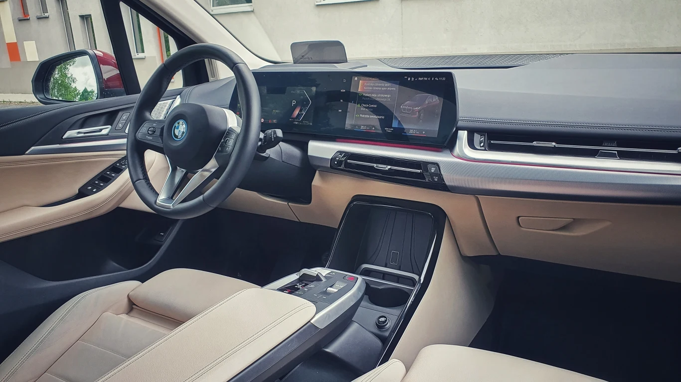 BMW 230e xDrive Active Tourer