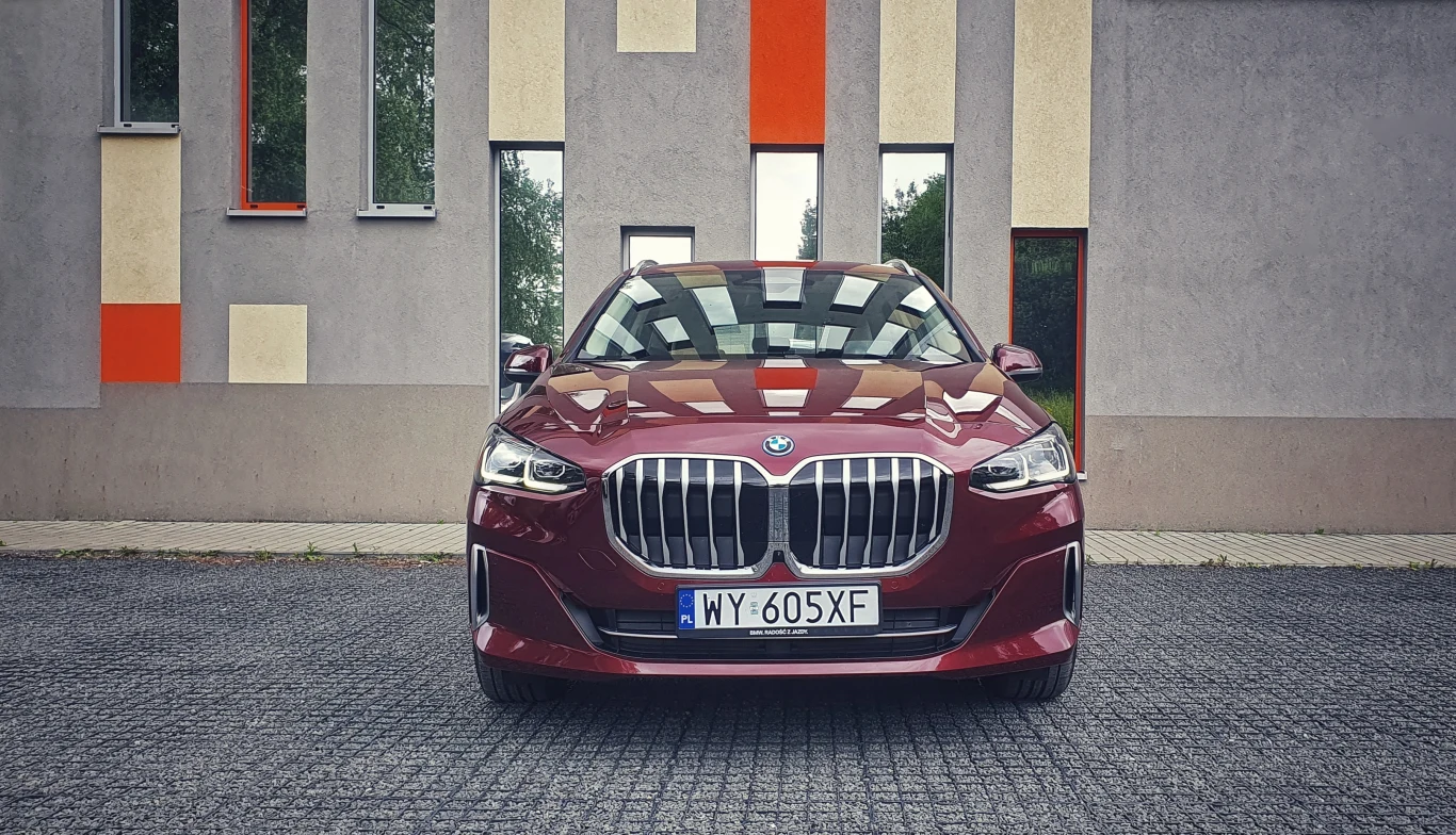 BMW 230e xDrive Active Tourer