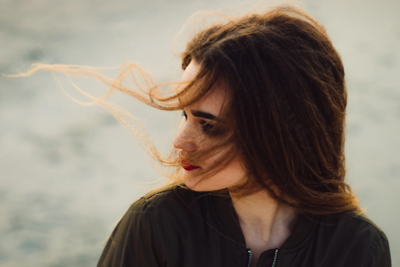 Jaka jest dziewczyna o imieniu Lidia? Wdzięczna, kobieca i... zadziorna