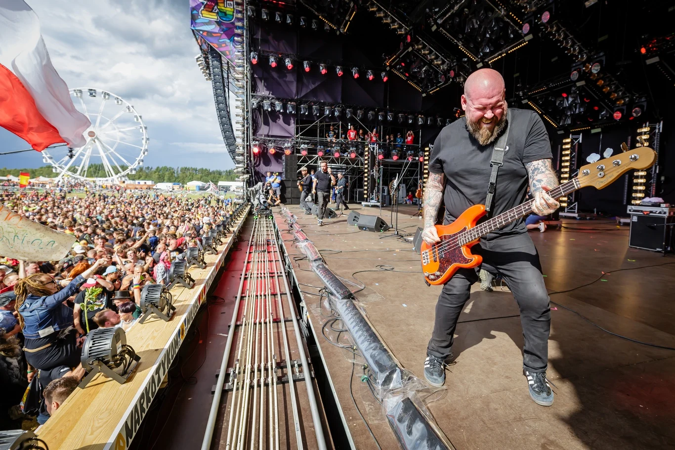 Zobacz zdjęcia z koncertu The Rumjacks podczas Pol'and'Rock Festival 2023!