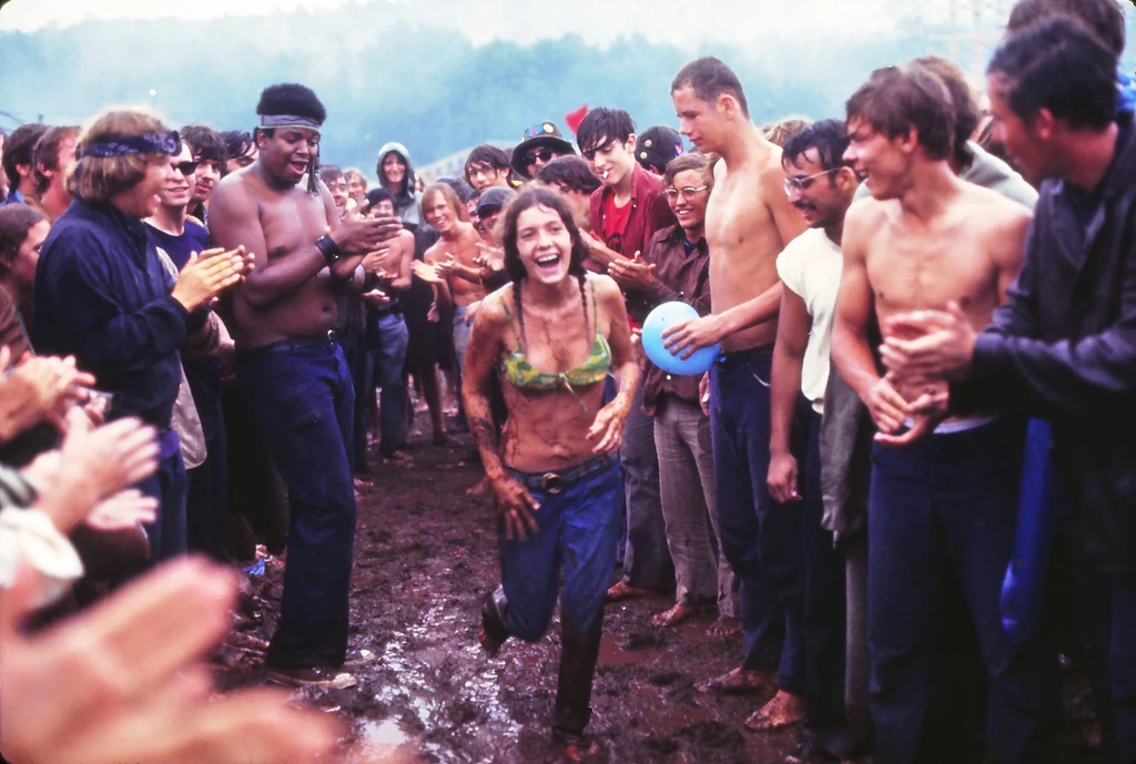 Publiczność festiwalu Woodstock 1969