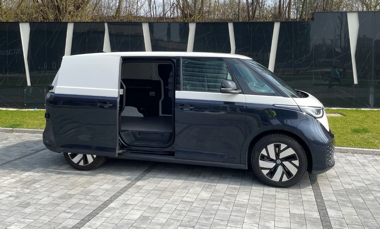 W przyszłym roku zadebiutuje wersja z dłuższym rozstawem osi, a więc też i większą skrzynią ładunkową