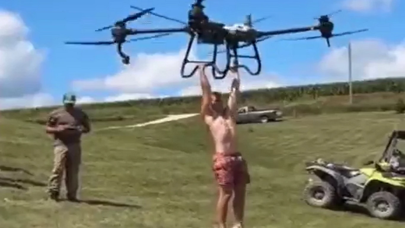 Ukraiński dron uniósł człowieka Ukraiński dron uniósł człowieka