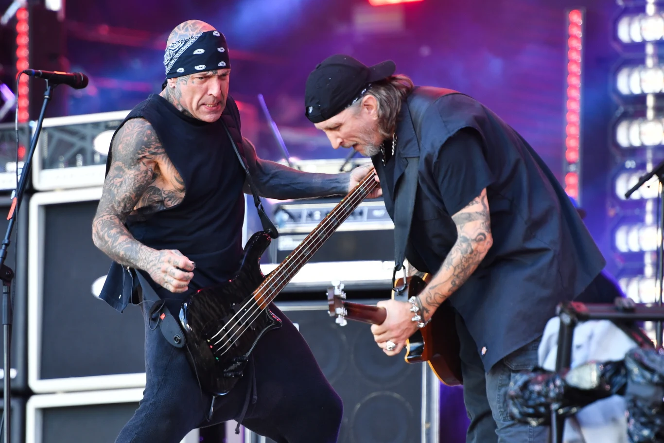 Zobacz zdjęcia z koncertu grupy Biohazard podczas Pol'and'Rock Festival 2023! Zobacz zdjęcia z koncertu grupy Biohazard podczas Pol'and'Rock Festival 2023!