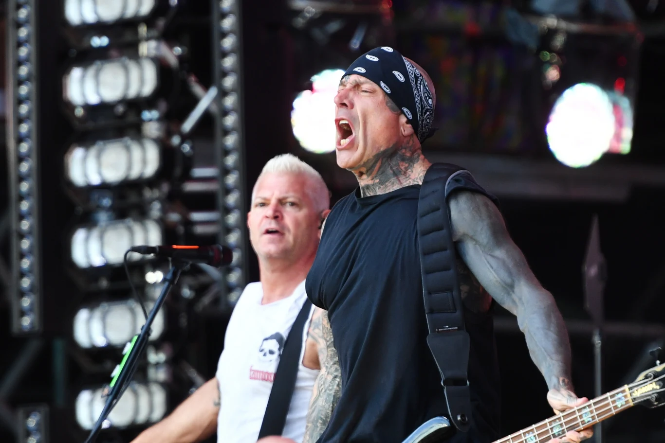 Zobacz zdjęcia z koncertu grupy Biohazard podczas Pol'and'Rock Festival 2023! Zobacz zdjęcia z koncertu grupy Biohazard podczas Pol'and'Rock Festival 2023!