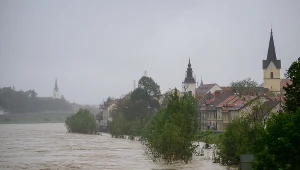 Kofola, jeden z największych producentów w Europie Środkowo - Wschodniej napojów walczy z żywiołem