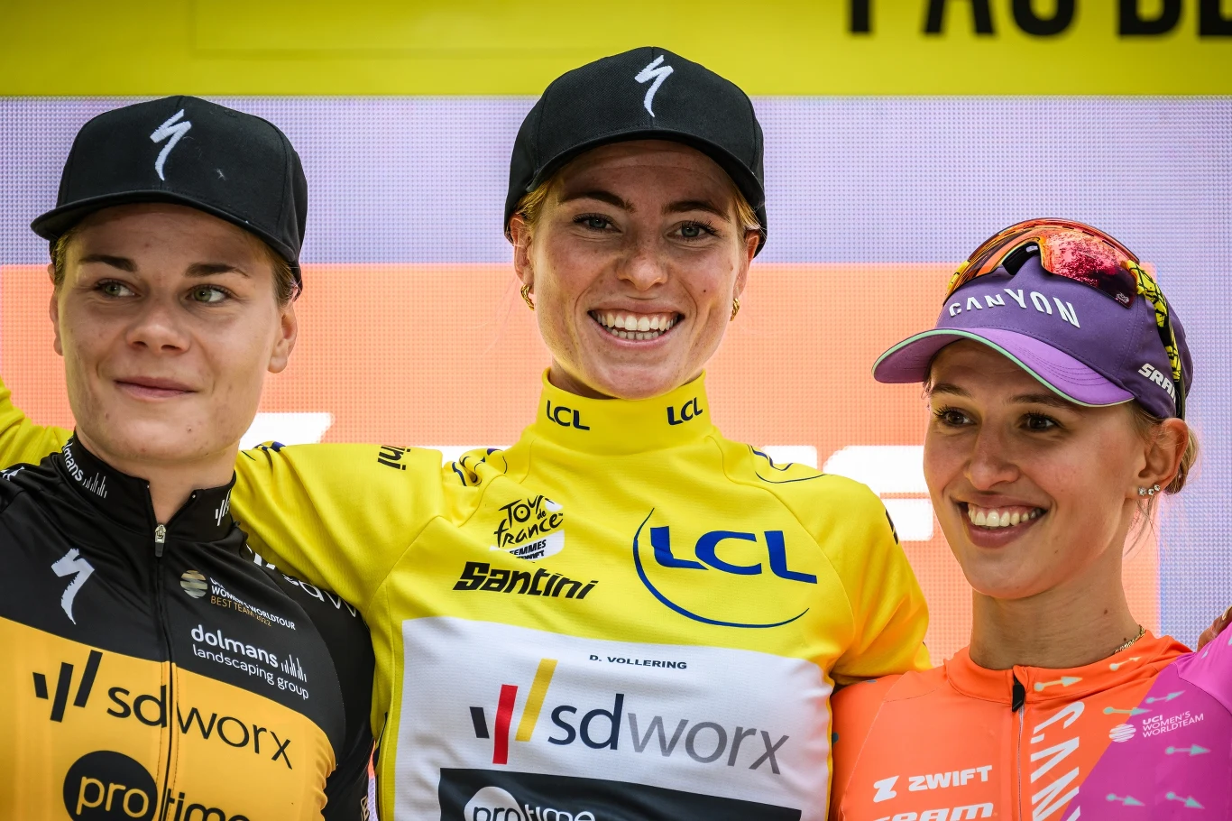 Podium kobiecego Tour de France