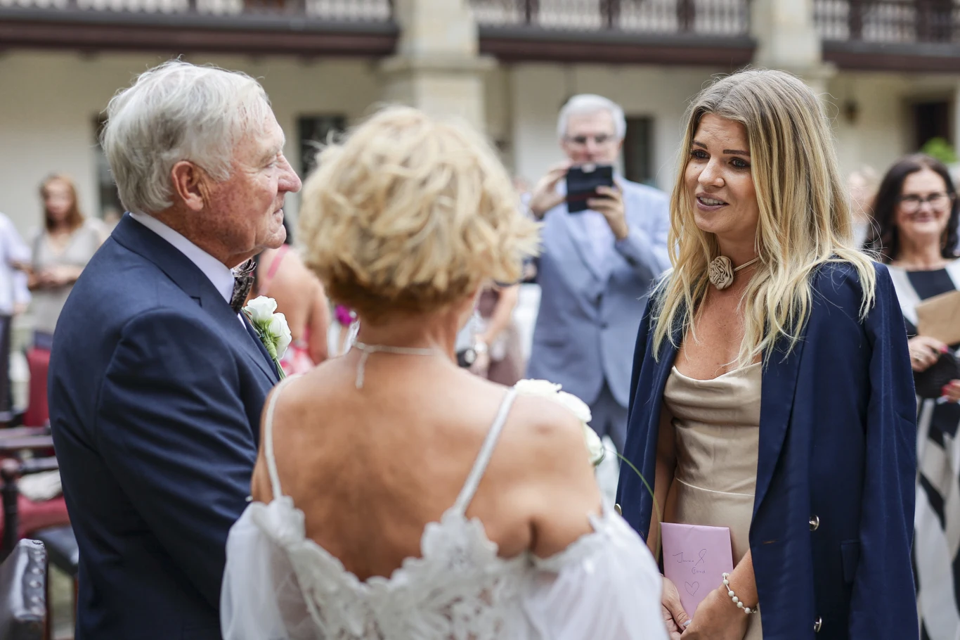 Iwona Mazurkiewicz i Gerard Makosz z "Sanatorium miłości" wzięli ślub Iwona Mazurkiewicz i Gerard Makosz z "Sanatorium miłości" wzięli ślub